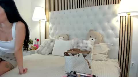 Snapshot of dariaa_doll chatting on July 2, 8:20 am Daria online show from July 2, 8:20 am