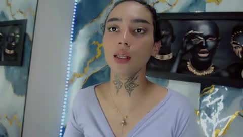 Snapshot of darianna_atehortua chatting on June 24, 2:27 pm Dary online show from June 24, 2:27 pm