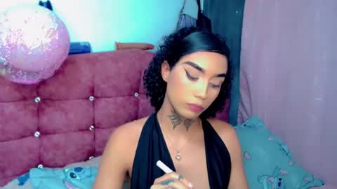 Snapshot of darianna_atehortua chatting on July 15, 6:24 pm Dary online show from July 15, 6:24 pm