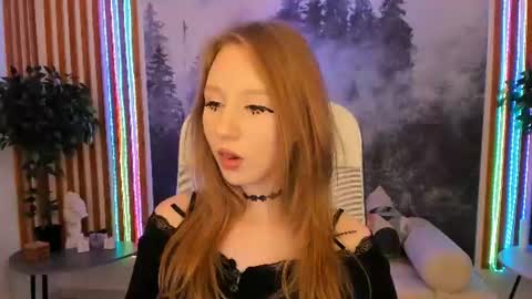 Snapshot of dariatate chatting on July 14, 12:44 pm Daria Tate online show from July 14, 12:44 pm