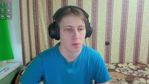 darienlarge online show from December 14, 7:03 am