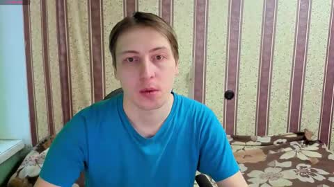 darienlarge online show from December 15, 8:07 am