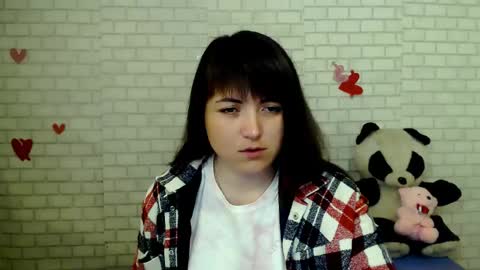 Snapshot of darina_m_ chatting on May 8, 4:40 am Darina online show from May 8, 4:40 am