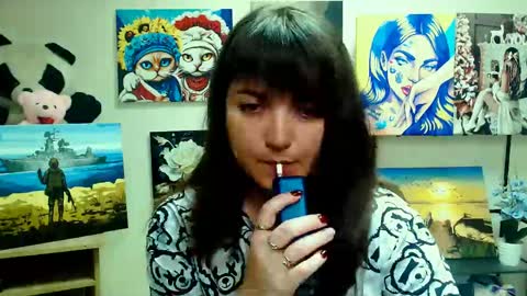 Snapshot of darina_m_ chatting on May 14, 5:14 am Darina online show from May 14, 5:14 am