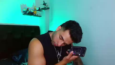 Darius Phoenix  online show from March 18, 8:12 pm