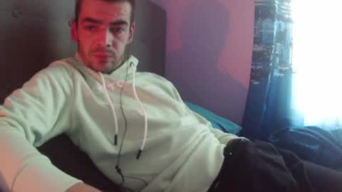 Snapshot of dark377 chatting on October 10, 3:55 pm dark377 online show from October 10, 3:55 pm