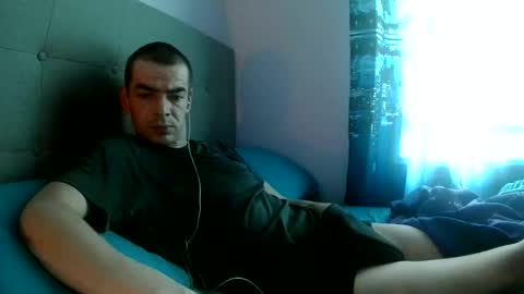 Snapshot of dark377 chatting on March 31, 3:01 pm dark377 online show from March 31, 3:01 pm