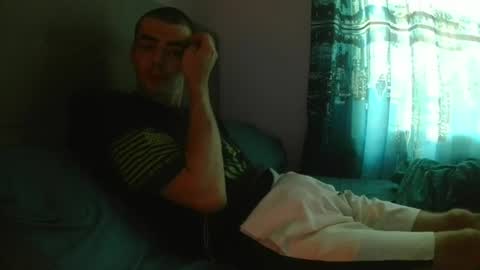 Snapshot of dark377 chatting on June 30, 12:33 am dark377 online show from June 30, 12:33 am