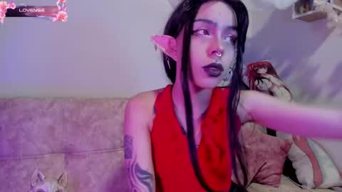 Dark online show from October 27, 12:42 pm