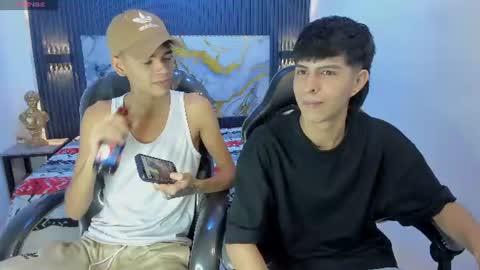 Snapshot of dark_desiree18 chatting on July 16, 3:01 am DARCK online show from July 16, 3:01 am