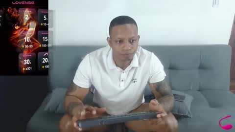 dark_dominion online show from November 1, 4:31 pm