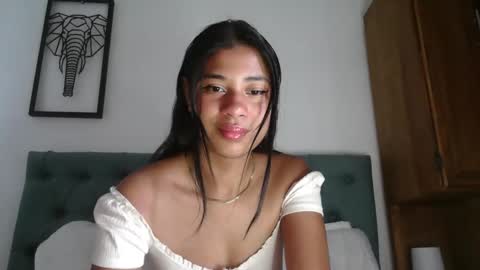 Sofia online show from October 5, 5:33 pm