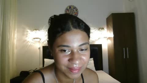 Snapshot of dark_enchantress_ chatting on March 31, 6:58 am Sofia online show from March 31, 6:58 am