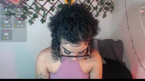 Snapshot of dark_flama chatting on June 18, 12:33 am dark_flama online show from June 18, 12:33 am