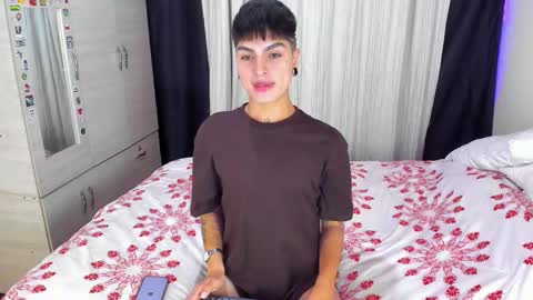 Juanito online show from December 23, 1:03 am