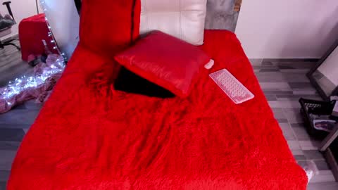 CELESTE online show from January 3, 10:08 pm