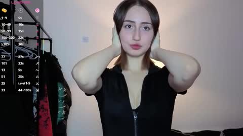 Emily online show from November 13, 8:35 am