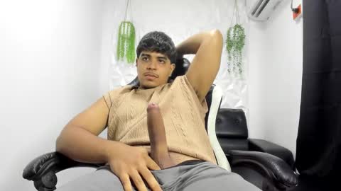 Snapshot of darkalphax01 chatting on March 20, 7:52 pm darkalphax01 online show from March 20, 7:52 pm