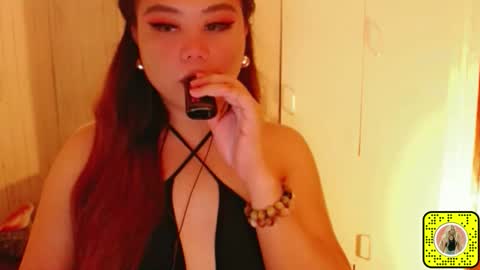 Snapshot of darkbirde chatting on February 1, 6:28 pm Rose Dawson online show from February 1, 6:28 pm