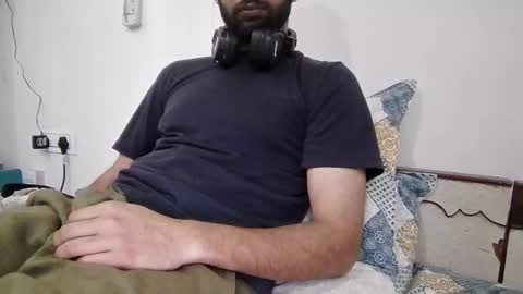 Snapshot of darkbud03 chatting on March 14, 8:53 am just a guy online show from March 14, 8:53 am