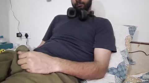 Snapshot of darkbud03 chatting on March 16, 7:18 pm just a guy online show from March 16, 7:18 pm