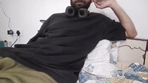 Snapshot of darkbud03 chatting on March 23, 9:46 am just a guy online show from March 23, 9:46 am