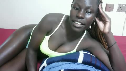 Snapshot of darkcrave57 chatting on May 8, 11:48 am Minas online show from May 8, 11:48 am