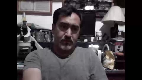 Snapshot of darkma82 chatting on April 13, 6:30 am darkma82 online show from April 13, 6:30 am