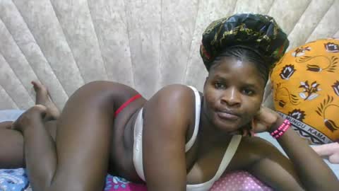 Snapshot of darknipples2 chatting on July 16, 3:56 am SHANICE online show from July 16, 3:56 am