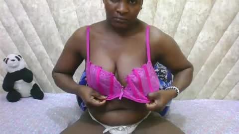 Snapshot of darknipples2 chatting on July 24, 4:21 am SHANICE online show from July 24, 4:21 am