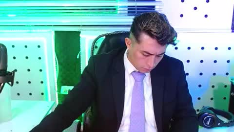 DARKO0717 online show from November 24, 2:06 pm