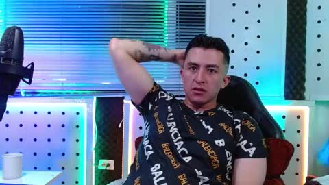 DARKO0717 online show from April 13, 12:49 am