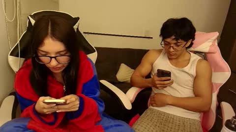 darkpleasuress online show from November 21, 6:56 am