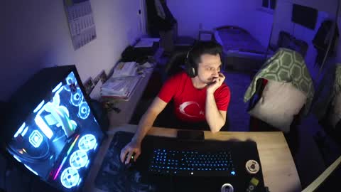 Snapshot of darkschneider_ chatting on January 29, 11:56 pm darkschneider_ online show from January 29, 11:56 pm