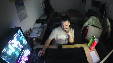 Snapshot of darkschneider_ chatting on February 15, 5:51 am darkschneider_ online show from February 15, 5:51 am