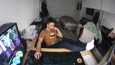 Snapshot of darkschneider_ chatting on February 20, 11:10 pm darkschneider_ online show from February 20, 11:10 pm