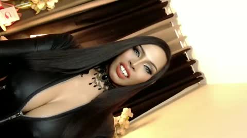 HAPPY BIRTHDAY MISTRESS MADRIANA online show from February 20, 4:57 pm