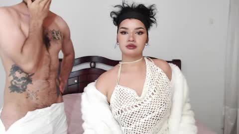 Snapshot of darling_and_dante chatting on May 1, 7:57 am darling_and_dante online show from May 1, 7:57 am