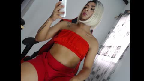 darling online show from March 11, 4:24 pm