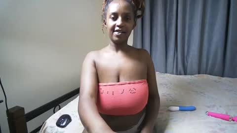 Snapshot of darlqueen chatting on February 17, 6:47 pm darlqueen online show from February 17, 6:47 pm