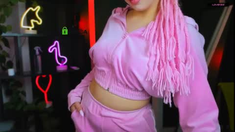 darly honey online show from April 21, 5:03 am