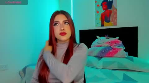 Darlyhooper online show from April 14, 10:05 pm