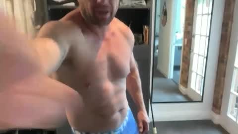 dartanian0001 online show from September 20, 12:00 am