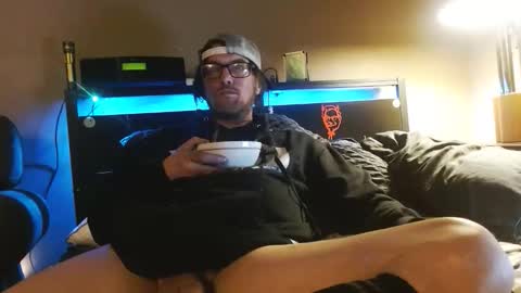 Snapshot of darth_fetish chatting on March 31, 6:25 am darth_fetish online show from March 31, 6:25 am