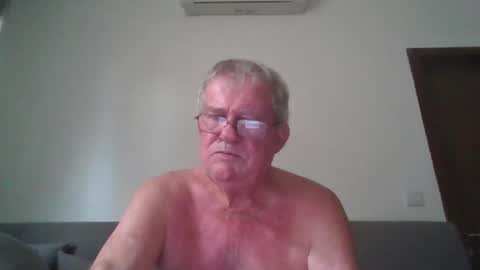 darwincock online show from May 4, 2:29 am