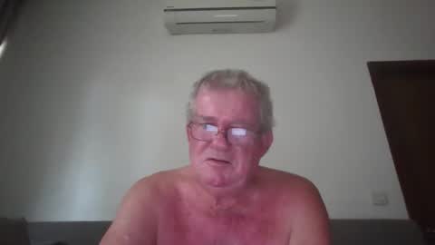 darwincock online show from May 7, 3:12 am