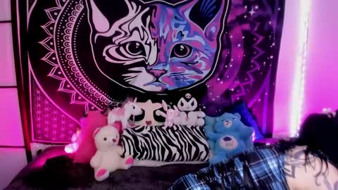 daryimiau online show from May 18, 1:45 am