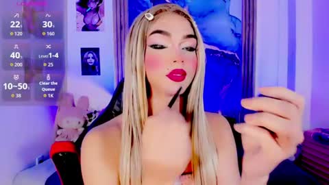 Snapshot of dasha_natalia chatting on July 7, 6:58 am Natalia online show from July 7, 6:58 am