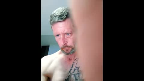 Snapshot of dave3891 chatting on May 18, 4:29 am dave3891 online show from May 18, 4:29 am