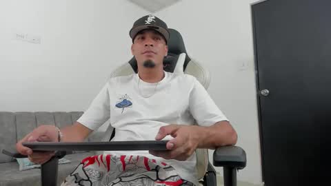 dave online show from October 1, 2:06 am